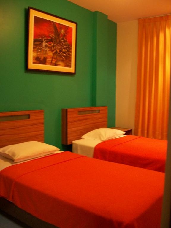 Hostal Hellen Ross نازكا المظهر الخارجي الصورة